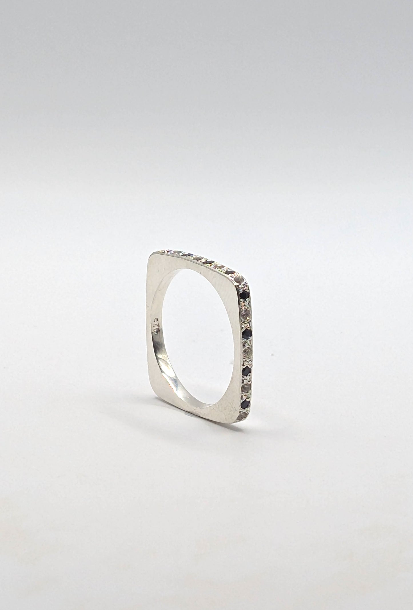 "Yaya" Sterling Silver Ring with Sapphires